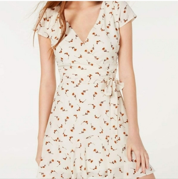 Floral Wrap Dress - Picture 1 of 4